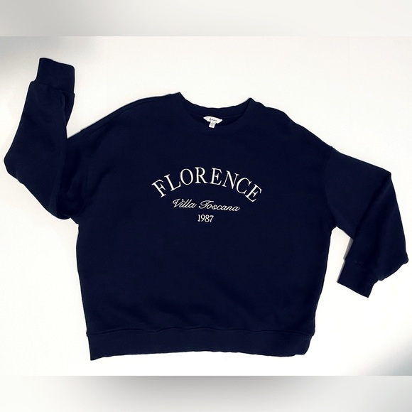 Reitmans Navy Sweatshirt with Florence Print - Picture 2 of 7